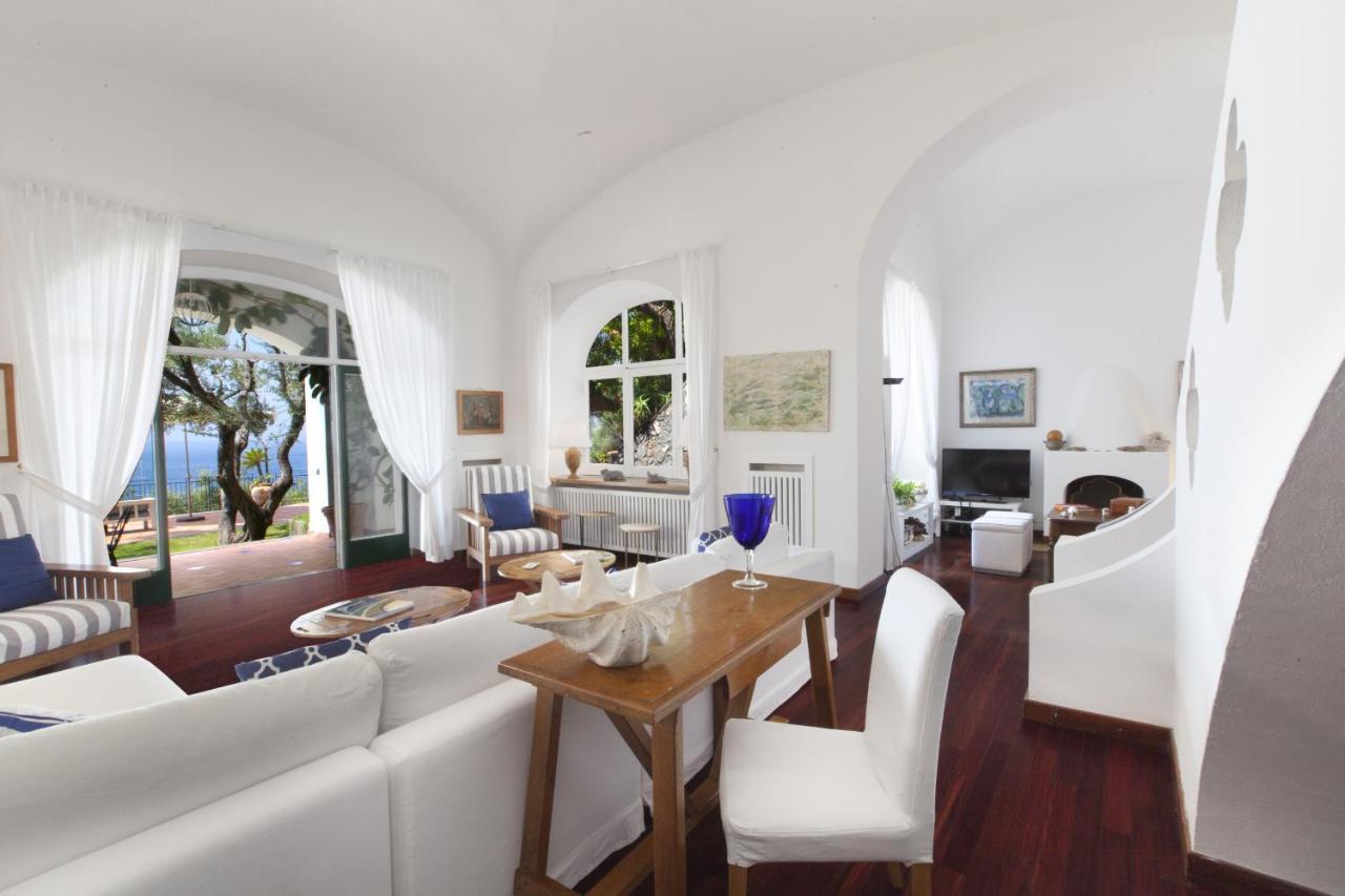 Amore Rentals - Villa Lo Scoglio Positano Exteriör bild