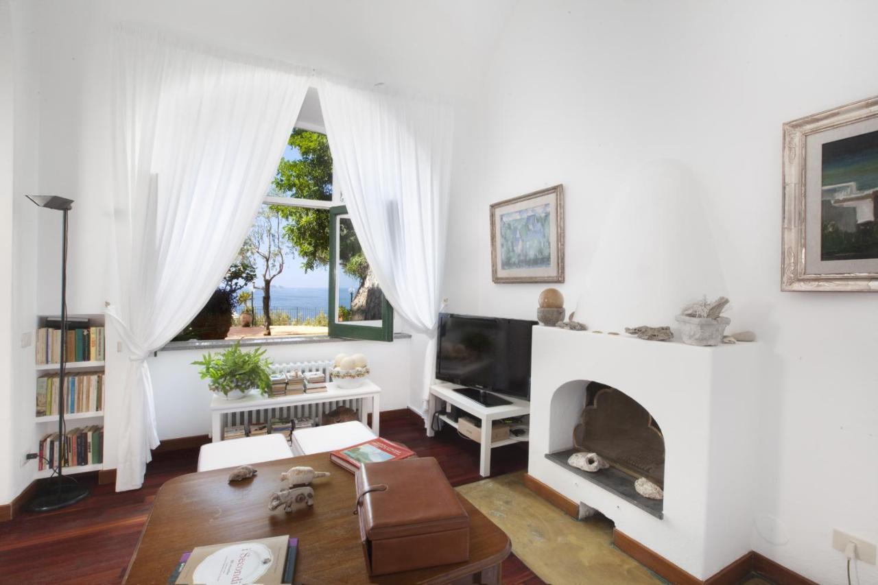 Amore Rentals - Villa Lo Scoglio Positano Exteriör bild