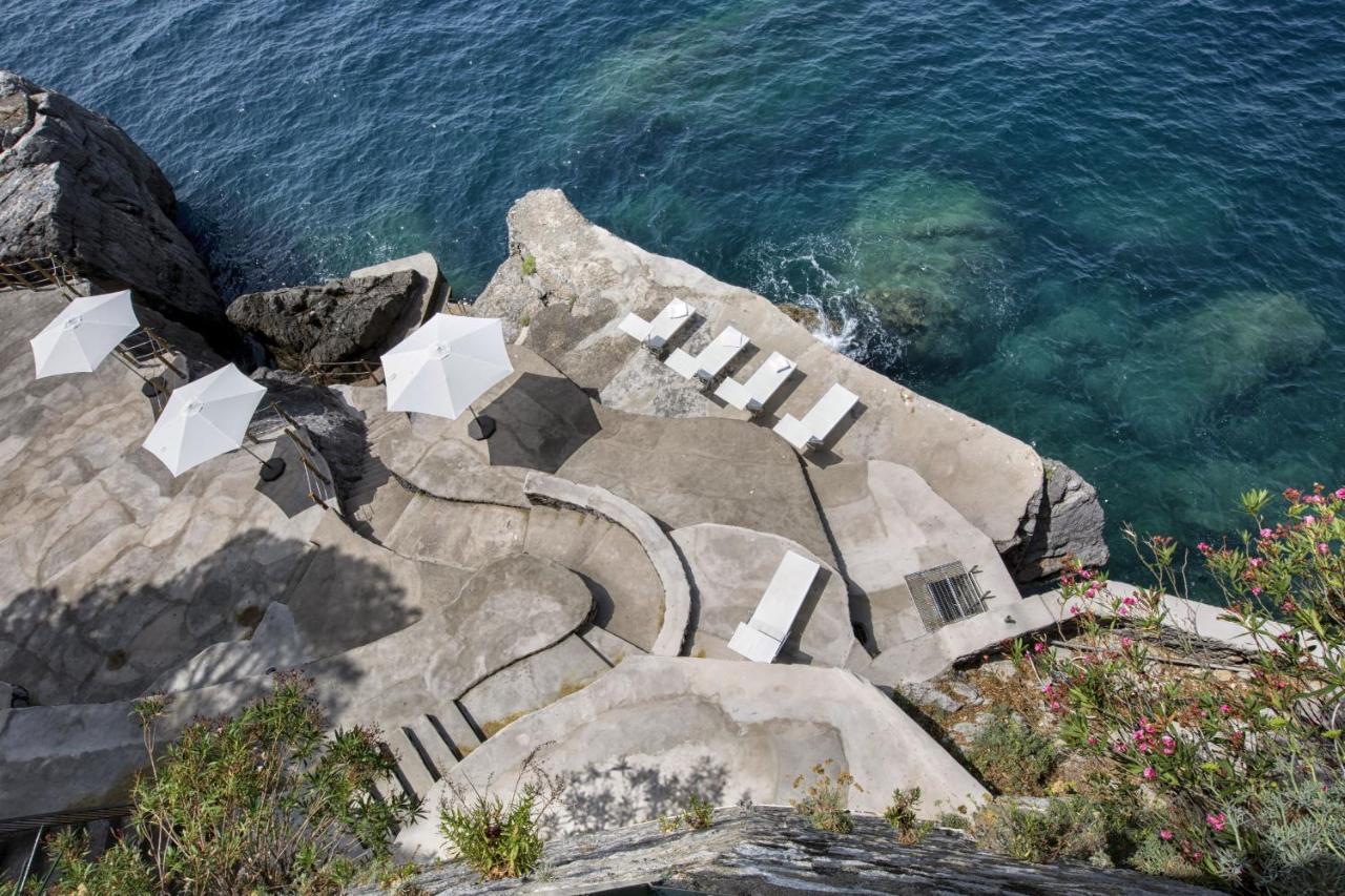Amore Rentals - Villa Lo Scoglio Positano Exteriör bild