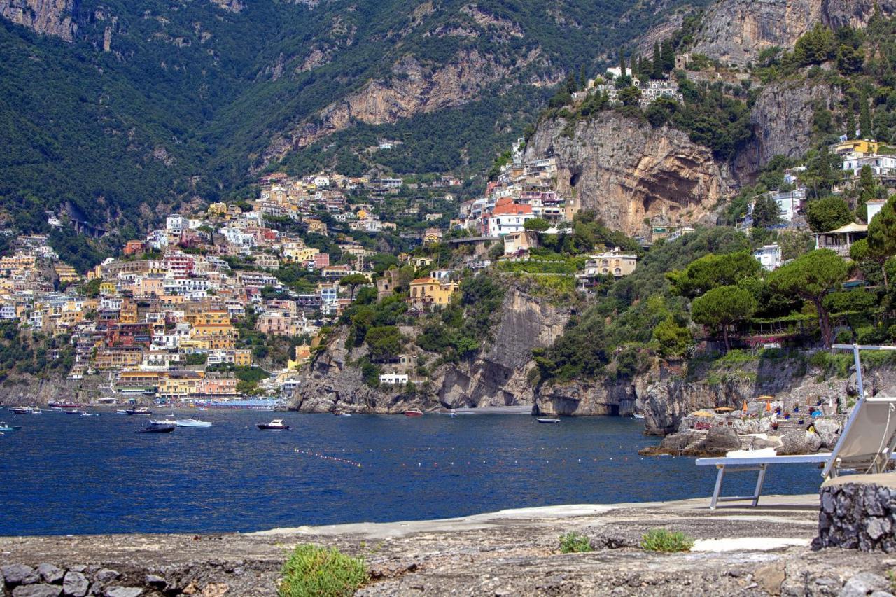 Amore Rentals - Villa Lo Scoglio Positano Exteriör bild