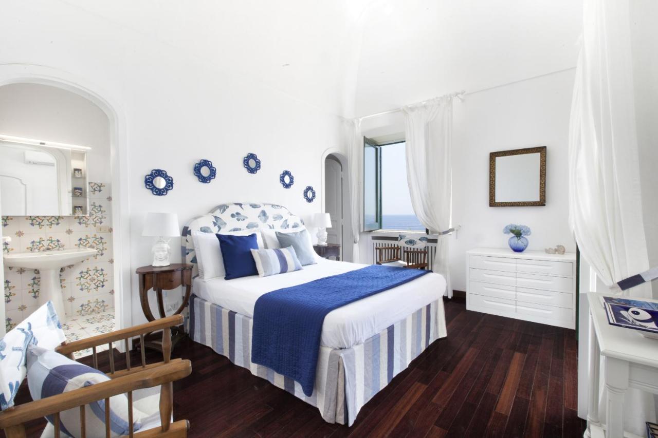 Amore Rentals - Villa Lo Scoglio Positano Exteriör bild