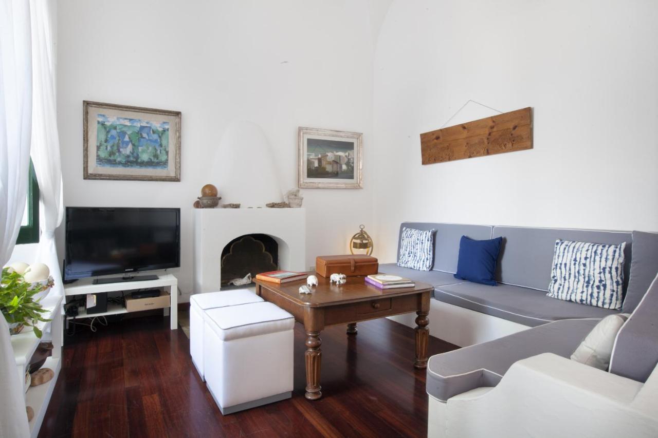 Amore Rentals - Villa Lo Scoglio Positano Exteriör bild