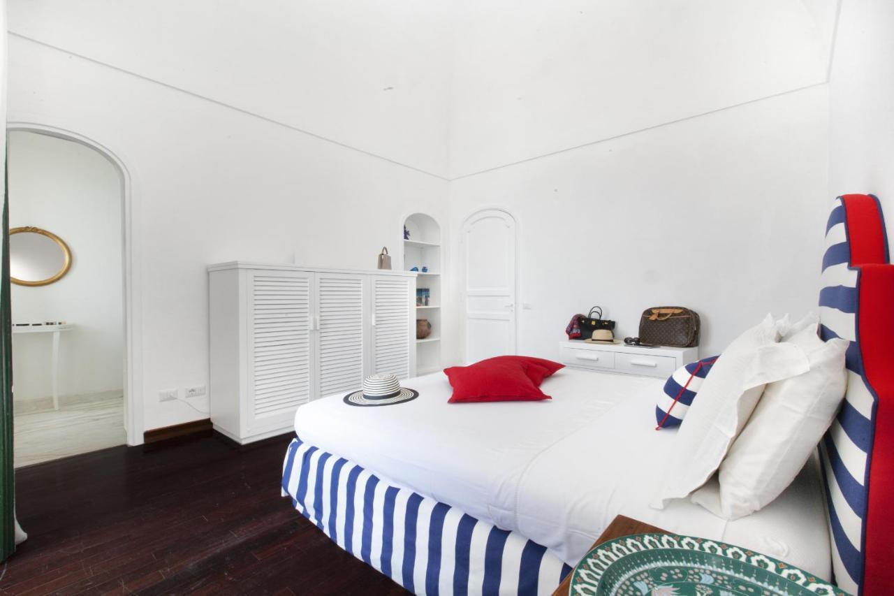Amore Rentals - Villa Lo Scoglio Positano Exteriör bild
